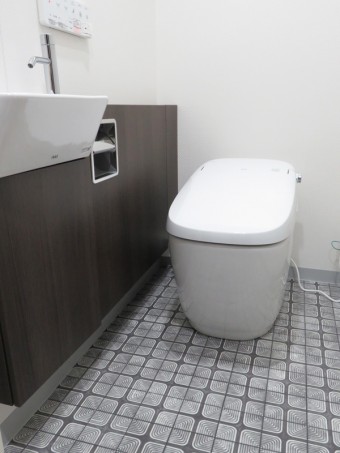 LIXIL サティスGタイプ&ストレート型手洗器にお取替え LIXIL サティスGタイプ&ストレート型手洗器にお取替え